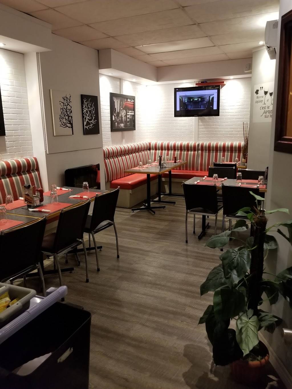 Pizzeria 67 | restaurant | 4447 Boulevard Guillaume-Couture, Lévis, QC G6W 6M9, Canada | 4188376767 OR +1 418-837-6767