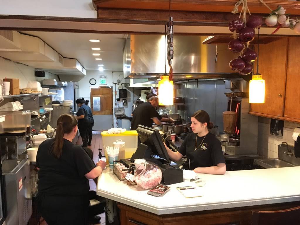 Samos Restaurant | restaurant | 600 Oldham St, Baltimore, MD 21224, USA | 4106755292 OR +1 410-675-5292