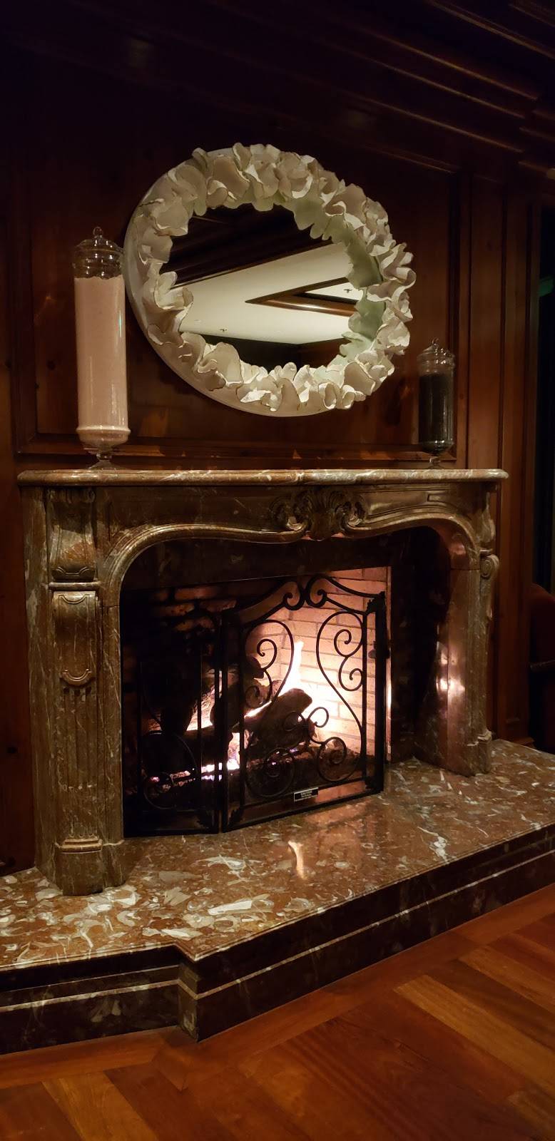 Salt | restaurant | 4750 Amelia Island Pkwy, Fernandina Beach, FL 32034, USA | 9042771100 OR +1 904-277-1100