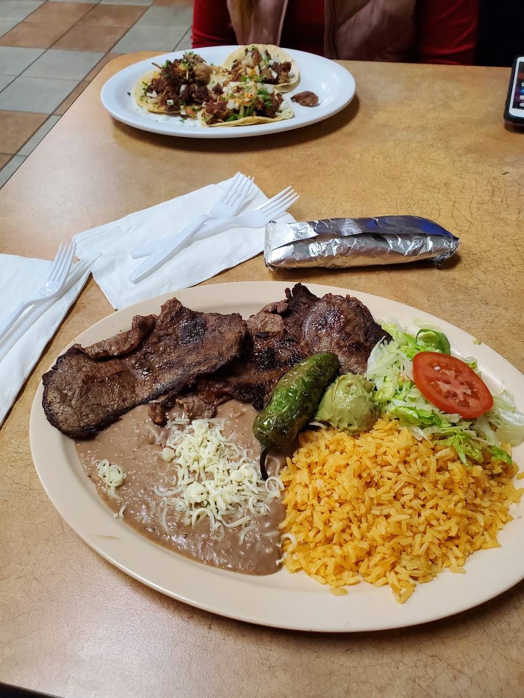 Taqueria El Asadero | restaurant | 25415 104th Ave SE, Kent, WA 98030, USA | 2538520620 OR +1 253-852-0620
