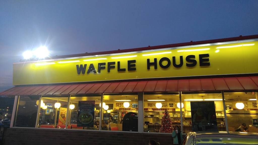 Waffle House | meal takeaway | 103 Stekoia Ln, Knoxville, TN 37912, USA | 8658590130 OR +1 865-859-0130