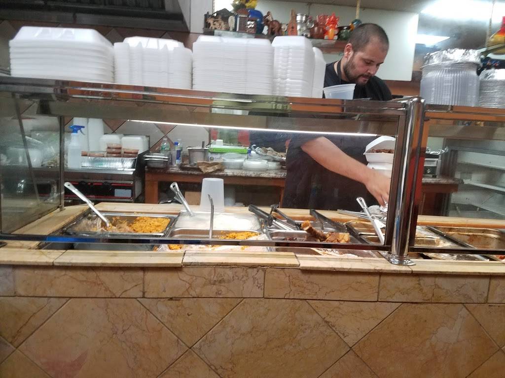 Vickys Casa del Sabor | restaurant | 771 Wellwood Ave, Lindenhurst, NY 11757, USA | 6312255040 OR +1 631-225-5040