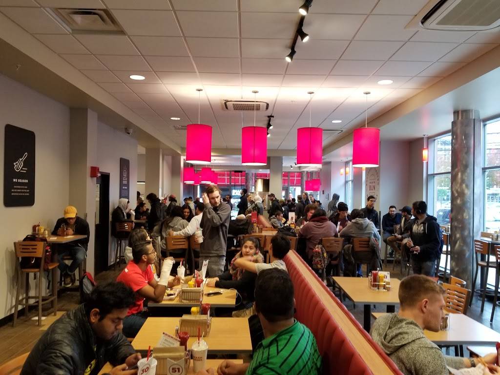 Smashburger | restaurant | 156 Warren St, Newark, NJ 07103, USA | 3036331500 OR +1 303-633-1500