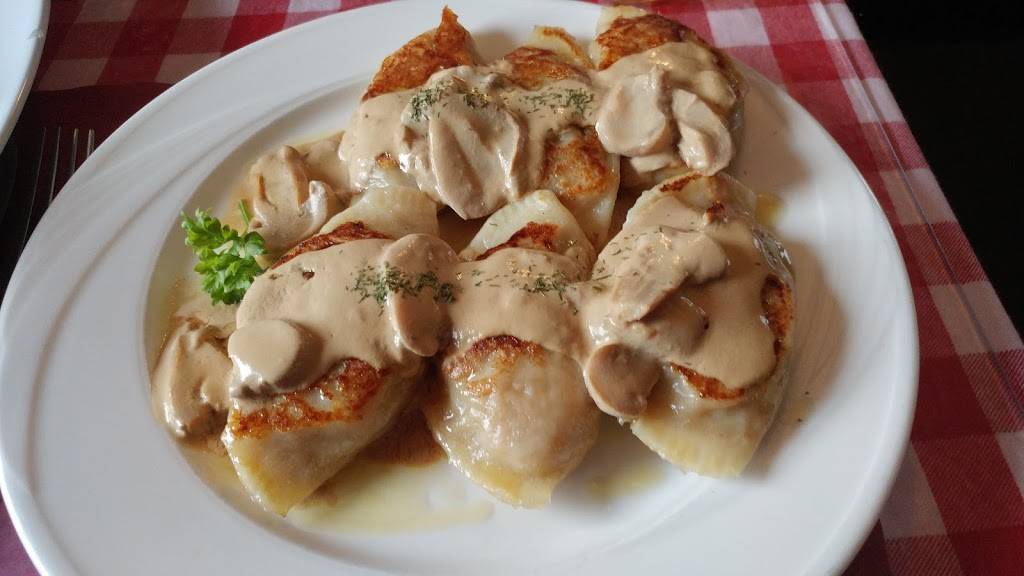 Pattis Pierogis | restaurant | 1019 S Main St, Fall River, MA 02724, USA | 5086794001 OR +1 508-679-4001