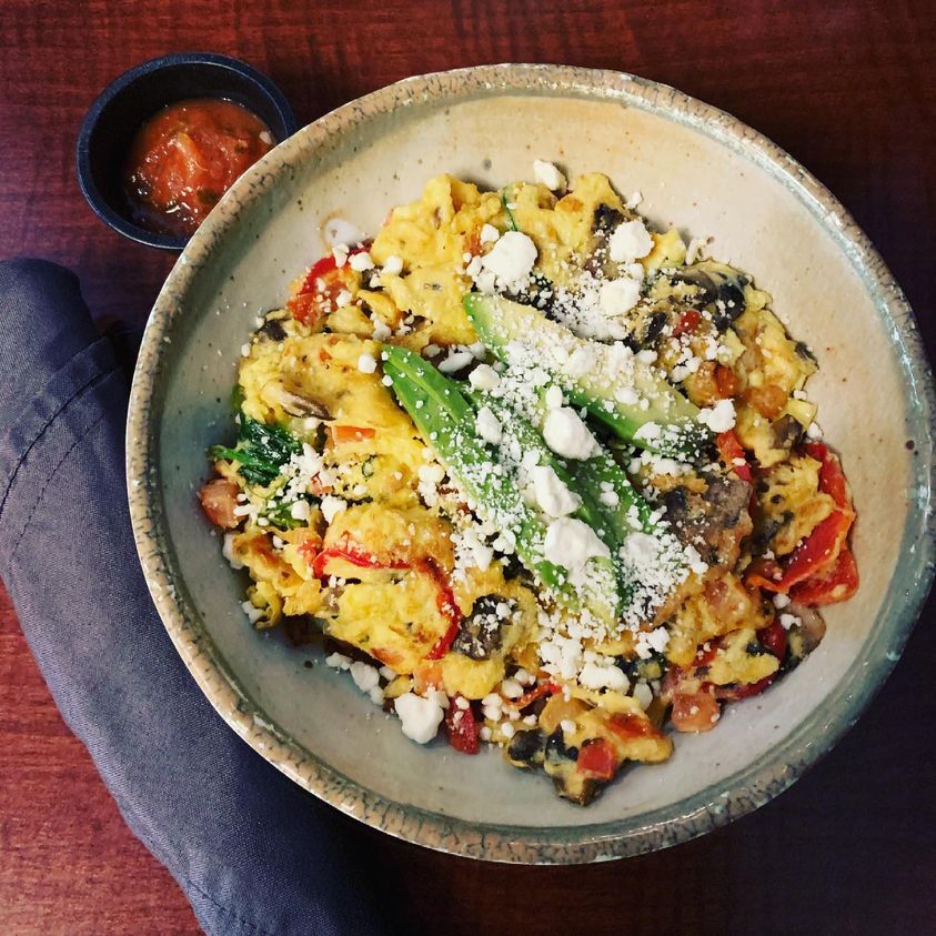 Seasons Restaurant | restaurant | 2100 Redding Rancheria Rd, Redding, CA 96001, USA | 5302433377 OR +1 530-243-3377