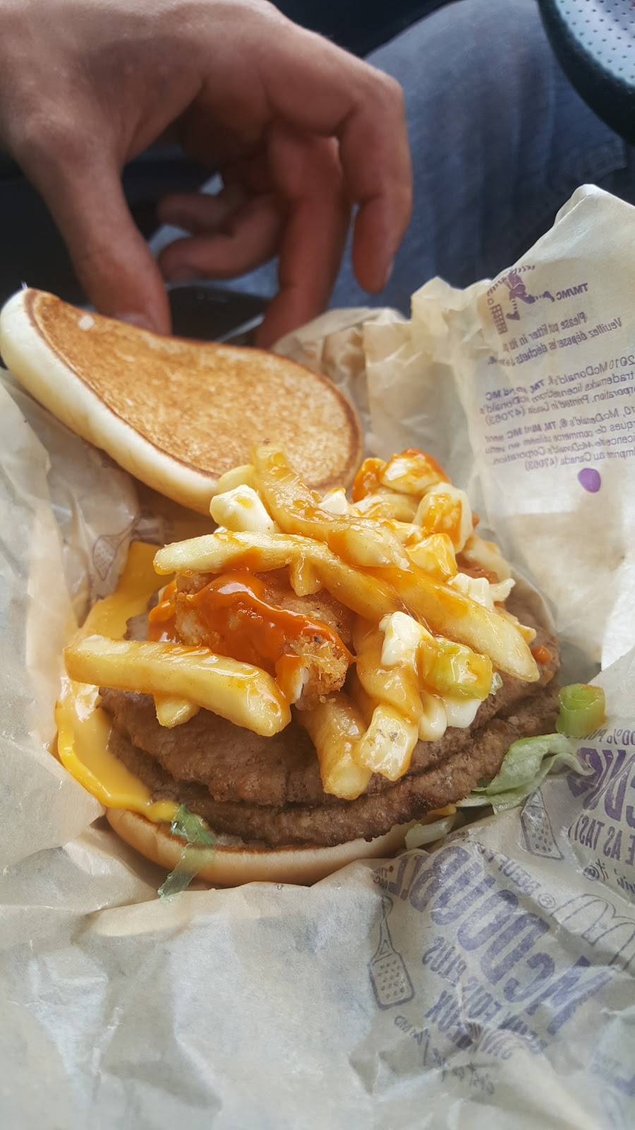 McDonalds | cafe | 101 Chemin Saint-François-Xavier, Candiac, QC J5R 4V4, Canada | 4506324723 OR +1 450-632-4723