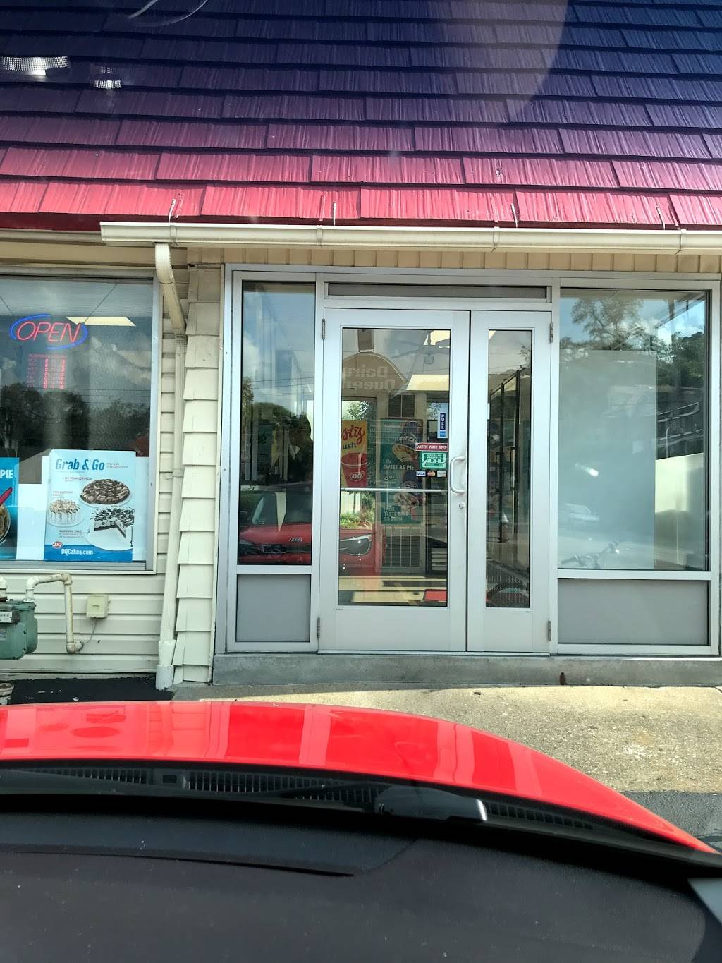Dairy Queen | restaurant | 507 5th Ave, Coraopolis, PA 15108, USA | 4122645610 OR +1 412-264-5610