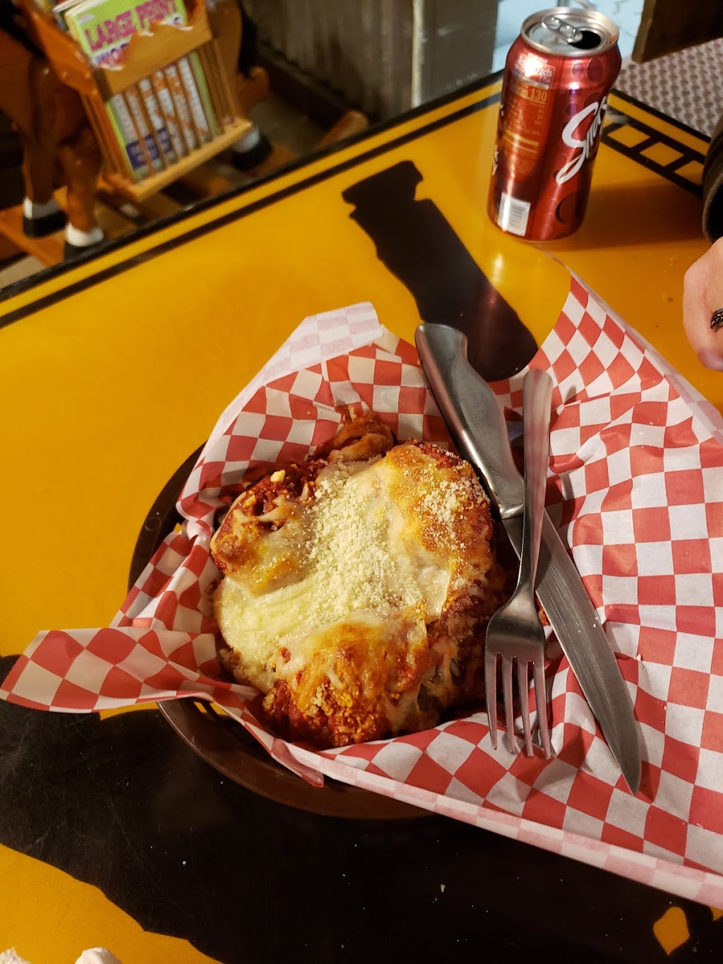 Papas Ranch House | restaurant | 100 Main St, Wadsworth, NV 89442, USA | 7754041005 OR +1 775-404-1005