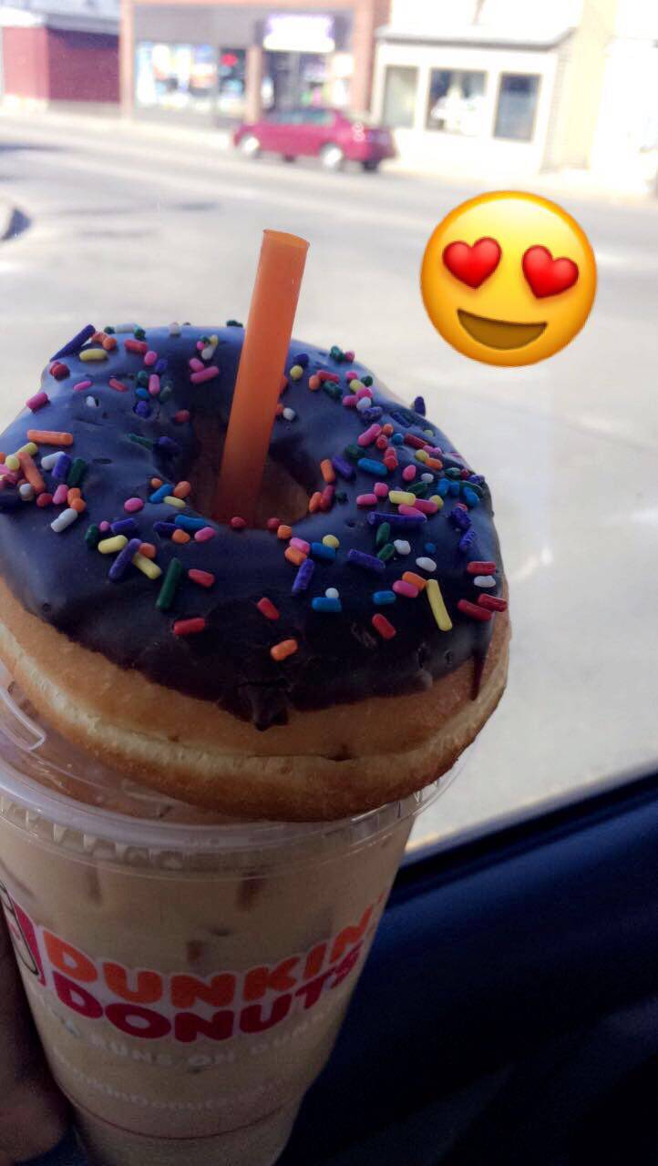 Dunkin | bakery | 5 Gaywalk St, Augusta, ME 04330, USA | 2076211325 OR +1 207-621-1325