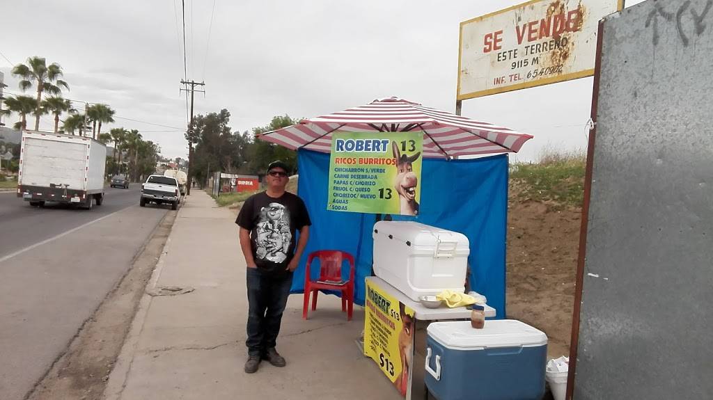 Burros Roberts | restaurant | Tecate - Tijuana, Encanto Nte., 21447 Tecate, B.C., Mexico | 016651316248 OR +52 665 131 6248