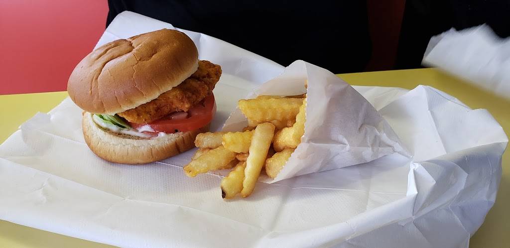 Taylors Dairy Joy | restaurant | 1205 E Rte 66, Lebanon, MO 65536, USA | 4175323450 OR +1 417-532-3450