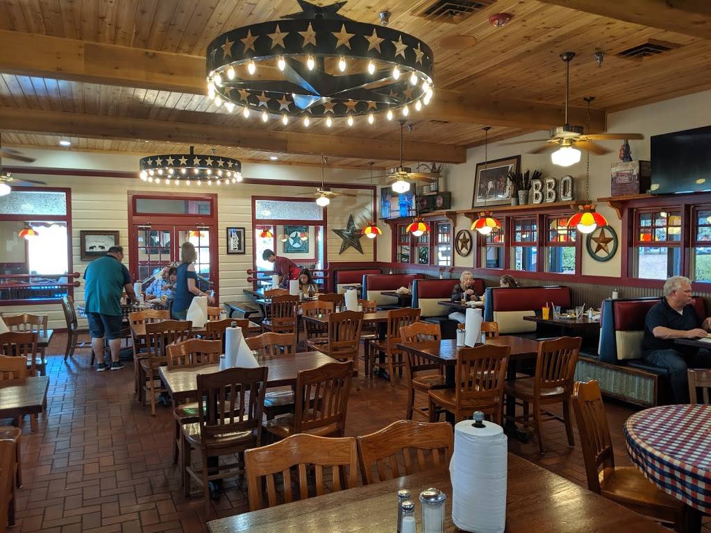 Spring Creek Barbeque | restaurant | 3939 W Emporium Cir, Mesquite, TX 75150, USA | 9726823770 OR +1 972-682-3770