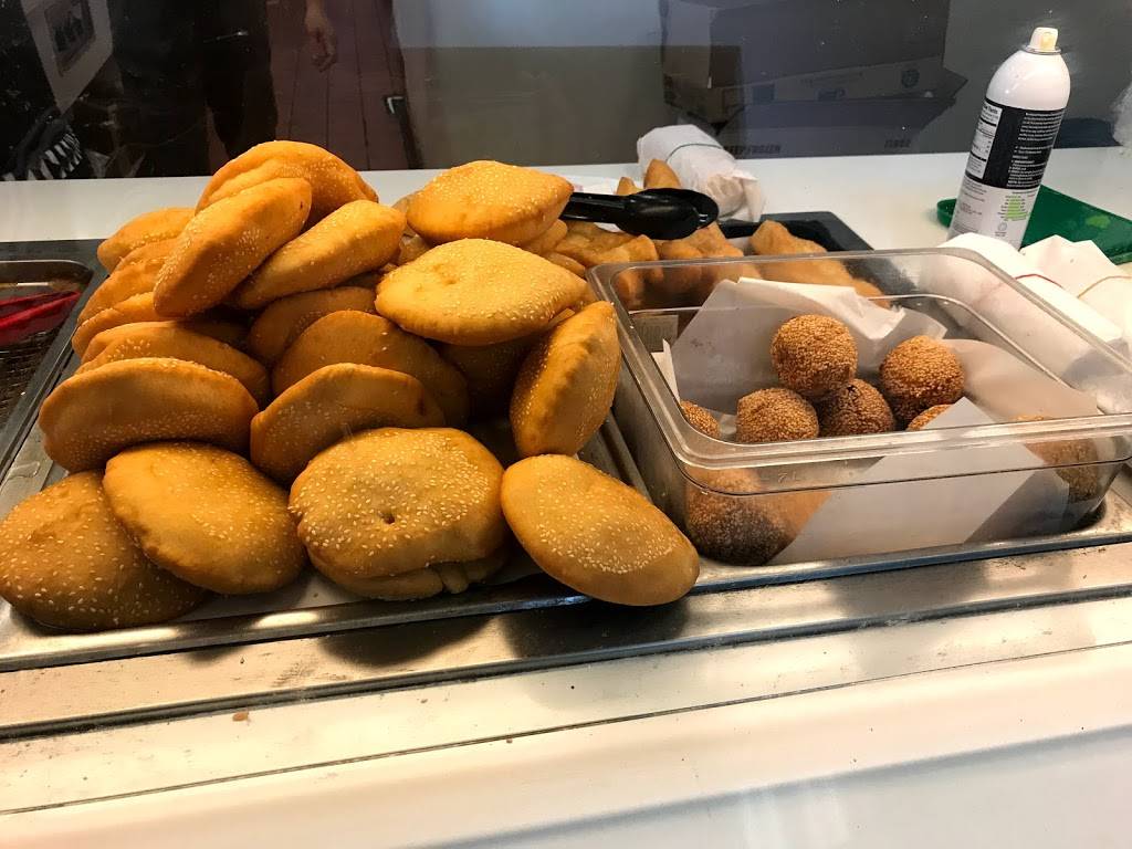 Cam Huong Restaurant | restaurant | 702 International Blvd a, Oakland, CA 94606, USA | 5104442500 OR +1 510-444-2500