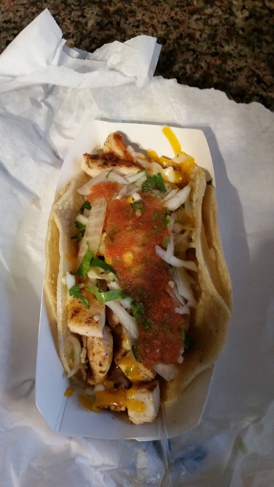 Cristos Best Family Restaurant | restaurant | 2790 W Lincoln Ave, Anaheim, CA 92801, USA | 7147616382 OR +1 714-761-6382