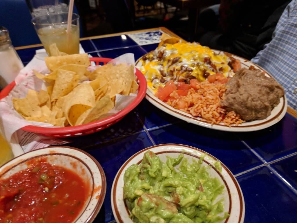 El Nibble Nook - Livonia | restaurant | 27725 Eight Mile Rd, Livonia, MI 48152, USA | 2484740755 OR +1 248-474-0755