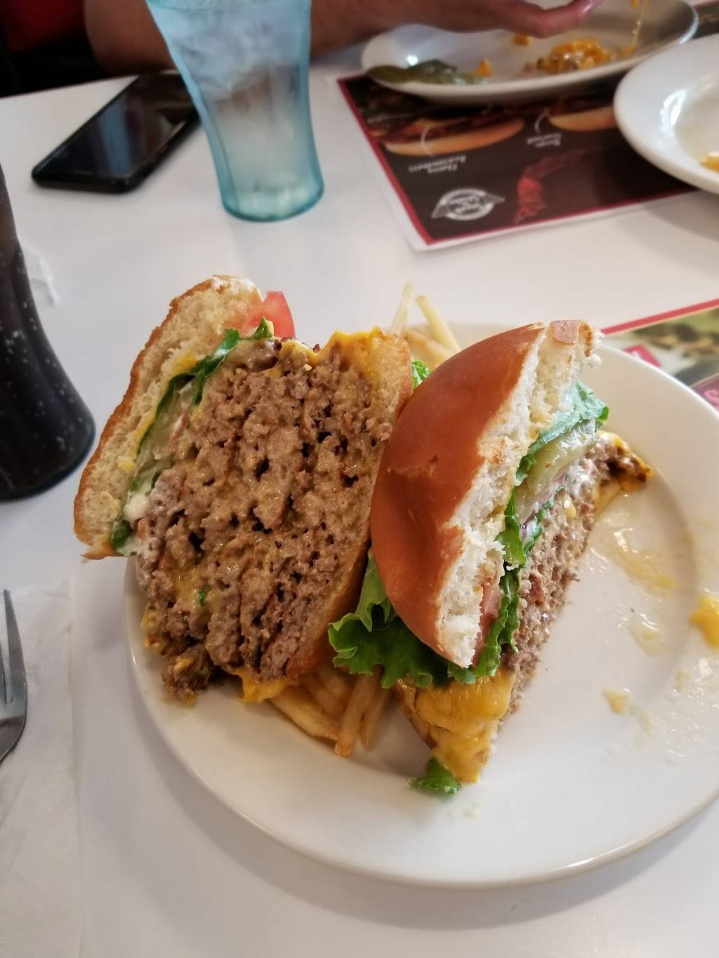 Steak n Shake | restaurant | 4333 Fox Valley Center Dr, Aurora, IL 60504, USA | 6305850730 OR +1 630-585-0730