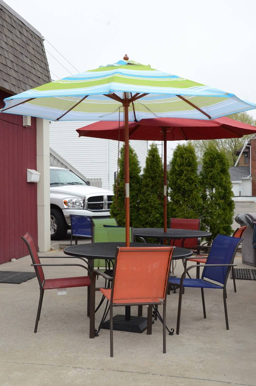 Brunos Pizza | restaurant | 501 N Michigan St, Plymouth, IN 46563, USA | 5749354555 OR +1 574-935-4555