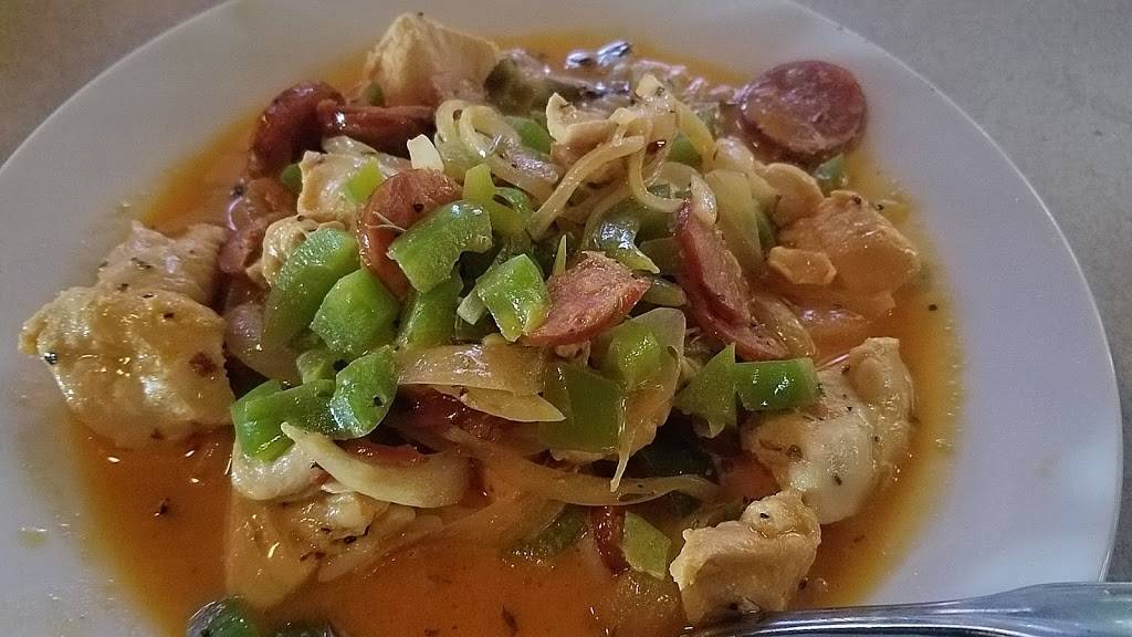 Campus JAX | restaurant | 3950 Campus Dr, Newport Beach, CA 92660, USA | 9492616270 OR +1 949-261-6270