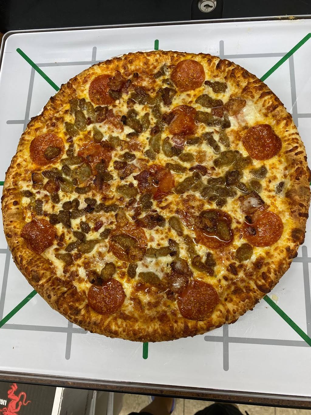 Hunt Brother Pizza | meal takeaway | 8995 Avon Belden Rd, North Ridgeville, OH 44039, USA | 4404120120 OR +1 440-412-0120