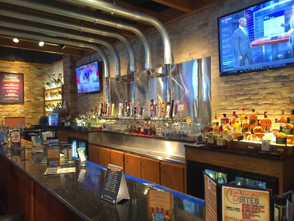 BoomBozz Craft Pizza & Taphouse - S. Hurstbourne | restaurant | 1890 S Hurstbourne Pkwy, Louisville, KY 40220, USA | 5024914111 OR +1 502-491-4111