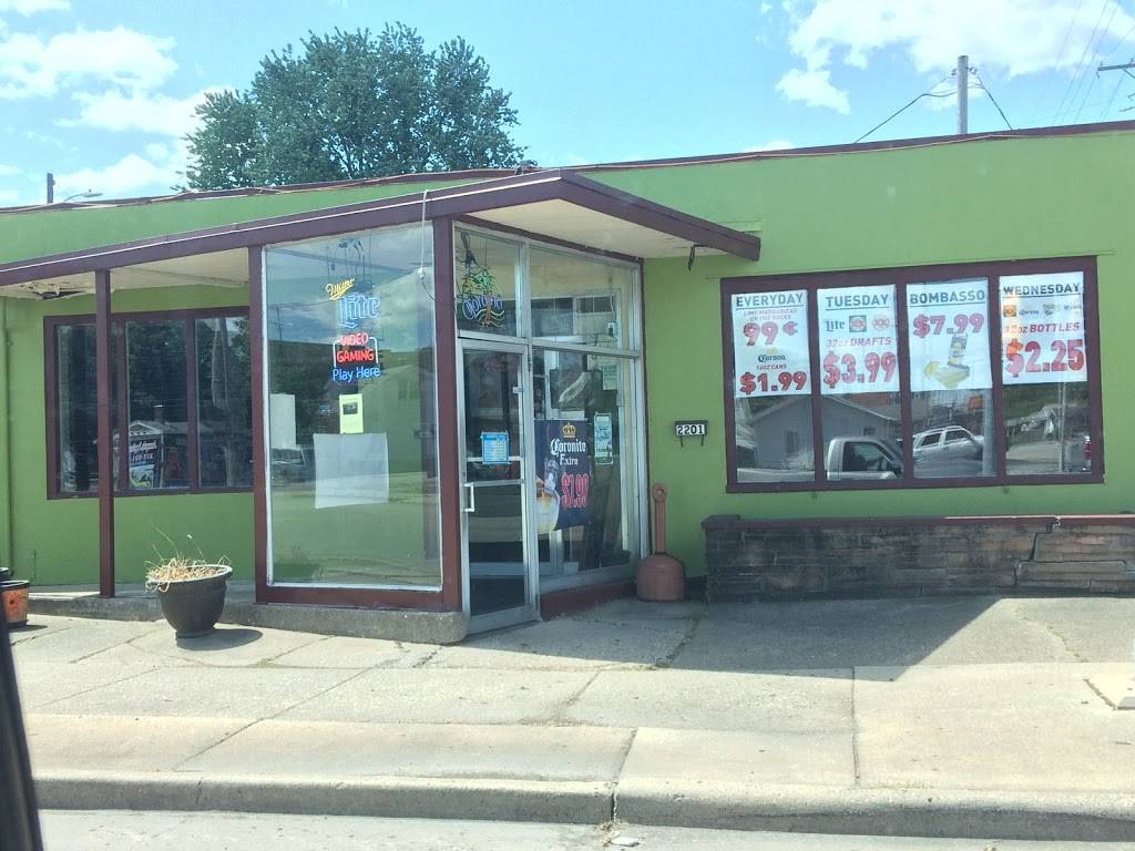 Los Sauces Mexican Restaurant | restaurant | 2201 E Wood St, Decatur, IL 62521, USA | 2177065370 OR +1 217-706-5370