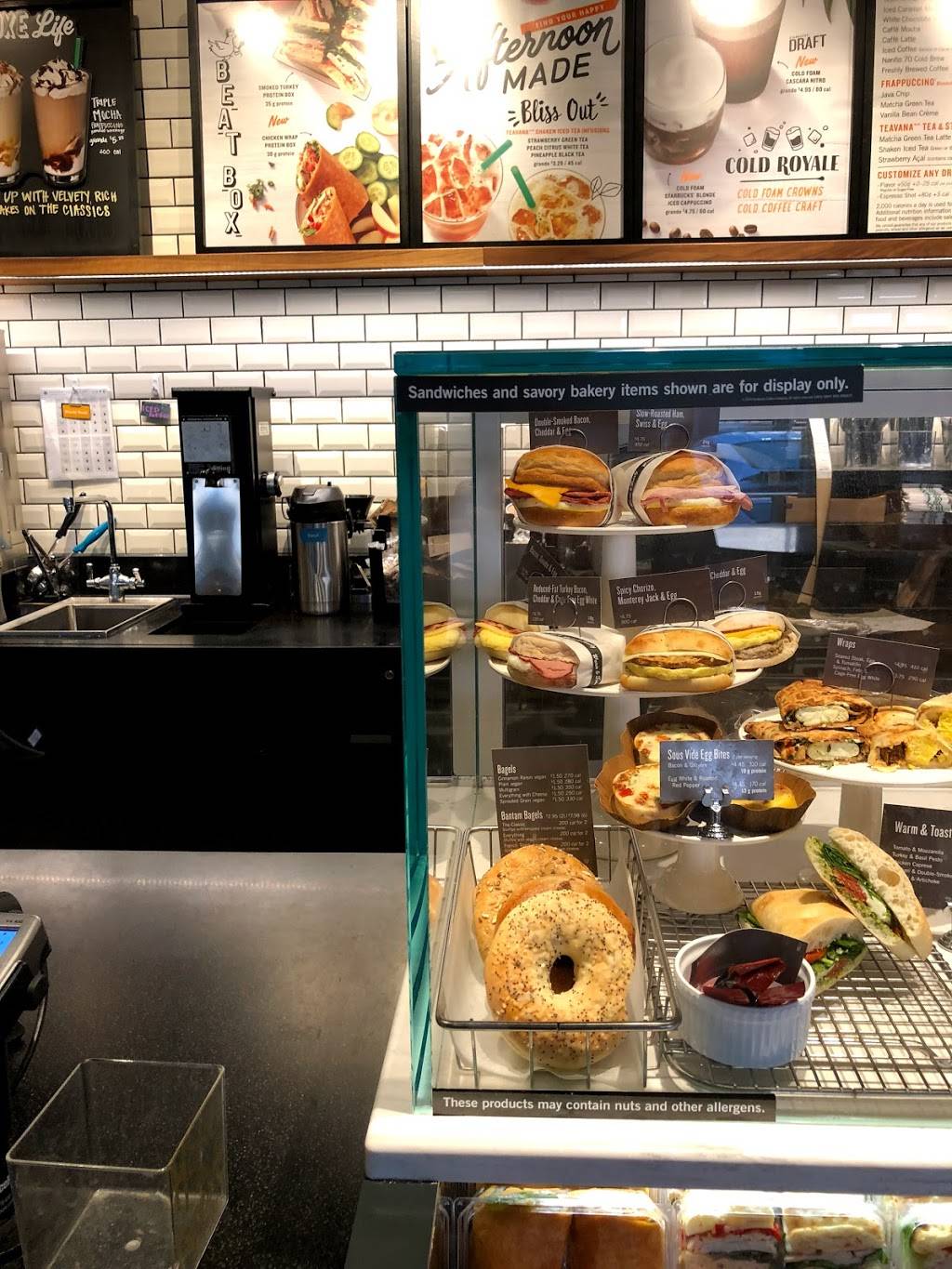 Starbucks | cafe | 17148 Slover Ave, Fontana, CA 92337, USA | 9097821835 OR +1 909-782-1835