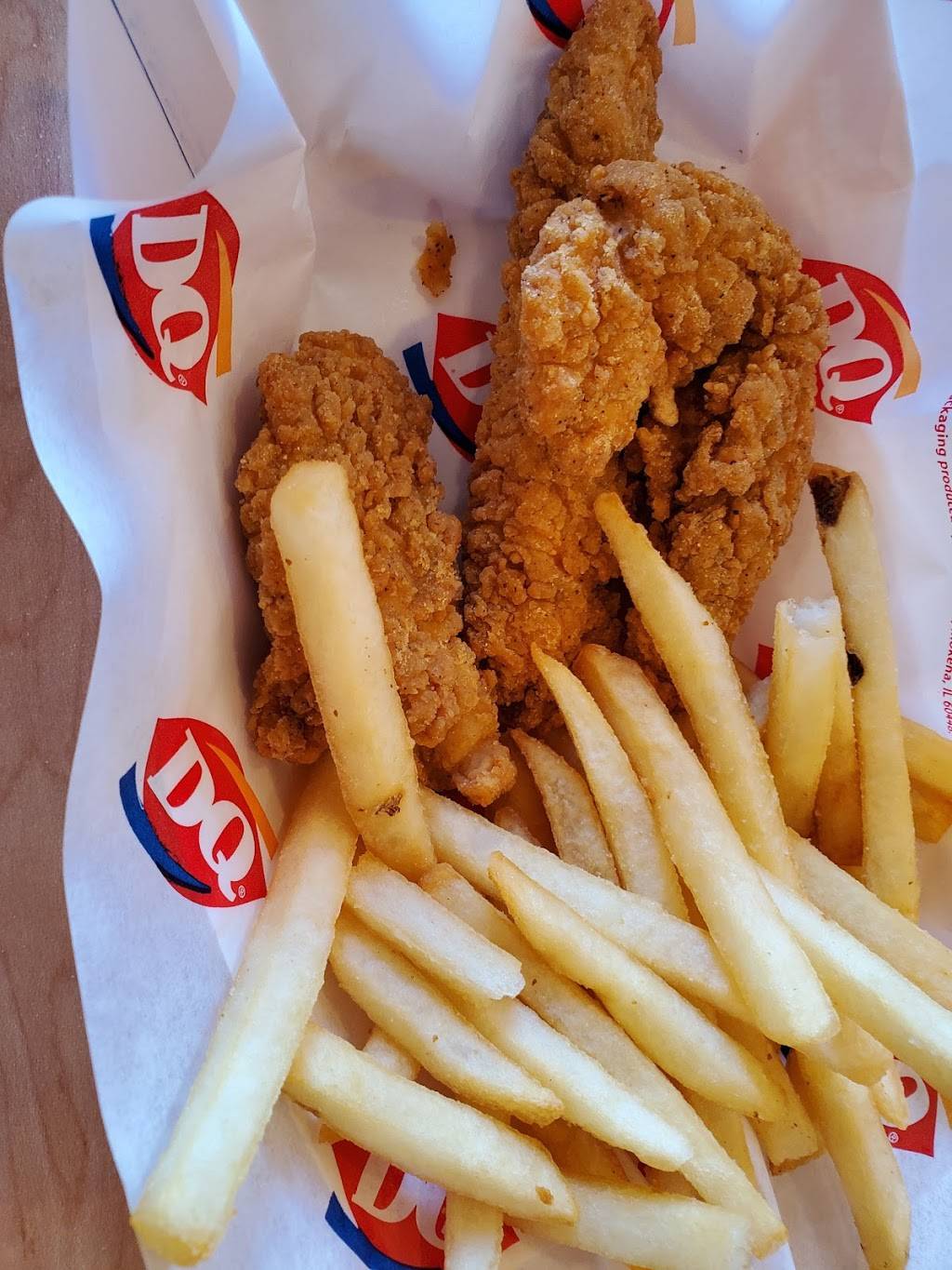 Dairy Queen Grill & Chill | restaurant | 286 Sanilac Rd, Sandusky, MI 48471, USA | 8106483301 OR +1 810-648-3301