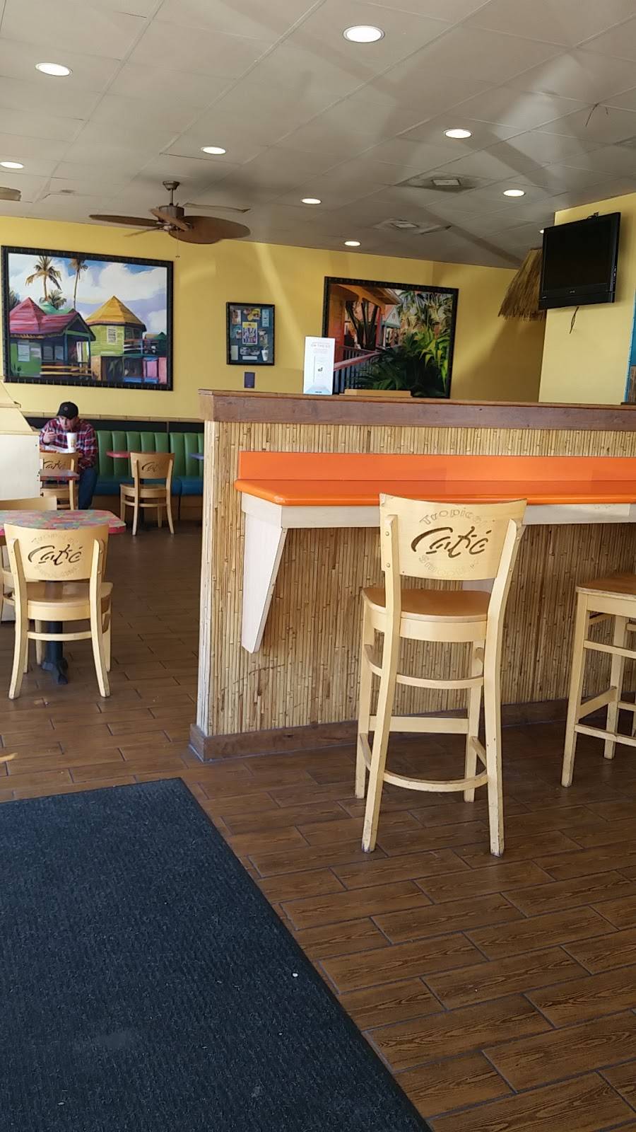 Tropical Smoothie Cafe | restaurant | 7862 Tidewater Dr Suite 111, Norfolk, VA 23505, USA | 7575314950 OR +1 757-531-4950