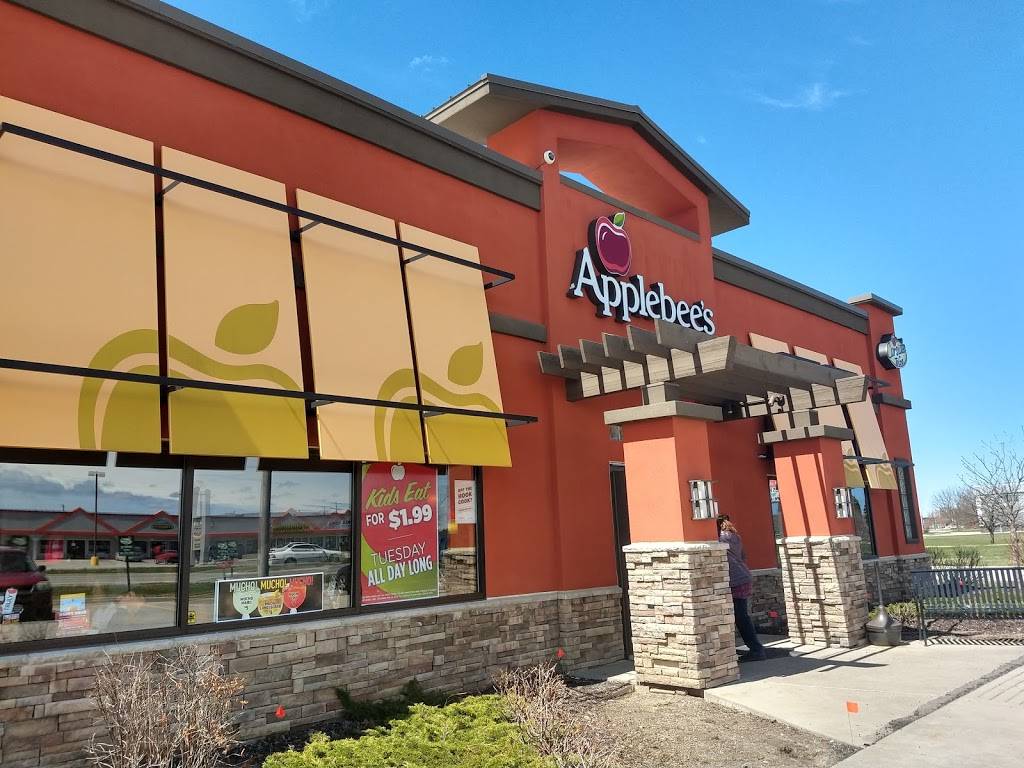 Applebees Grill + Bar | restaurant | 3039 Commerce Lane, Ionia, MI 48846, USA | 6165231102 OR +1 616-523-1102