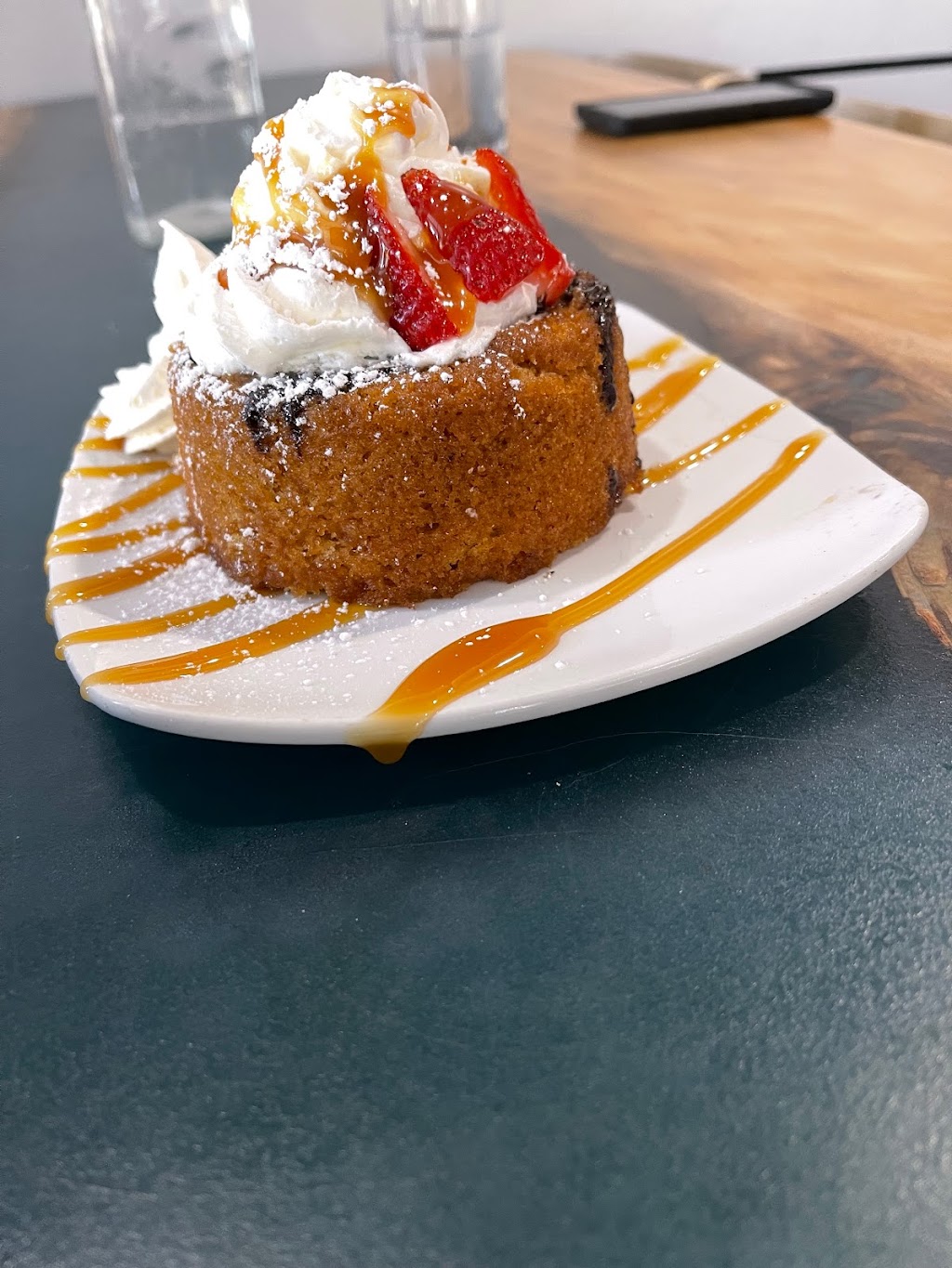 DeLand Social | restaurant | 111 Victoria Commons Blvd Suite 113, DeLand, FL 32724, USA | 3866247793 OR +1 386-624-7793