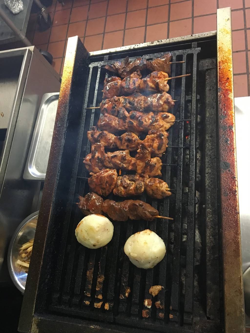 Pollo Vermont Jr | restaurant | 21620 S Figueroa St, Carson, CA 90745, USA | 3102127970 OR +1 310-212-7970