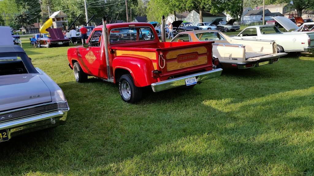 Blue Sky Ice Cream & Hamburgers | restaurant | 15155 Huron River Dr, Romulus, MI 48174, United States | 7349412583 OR +1 734-941-2583