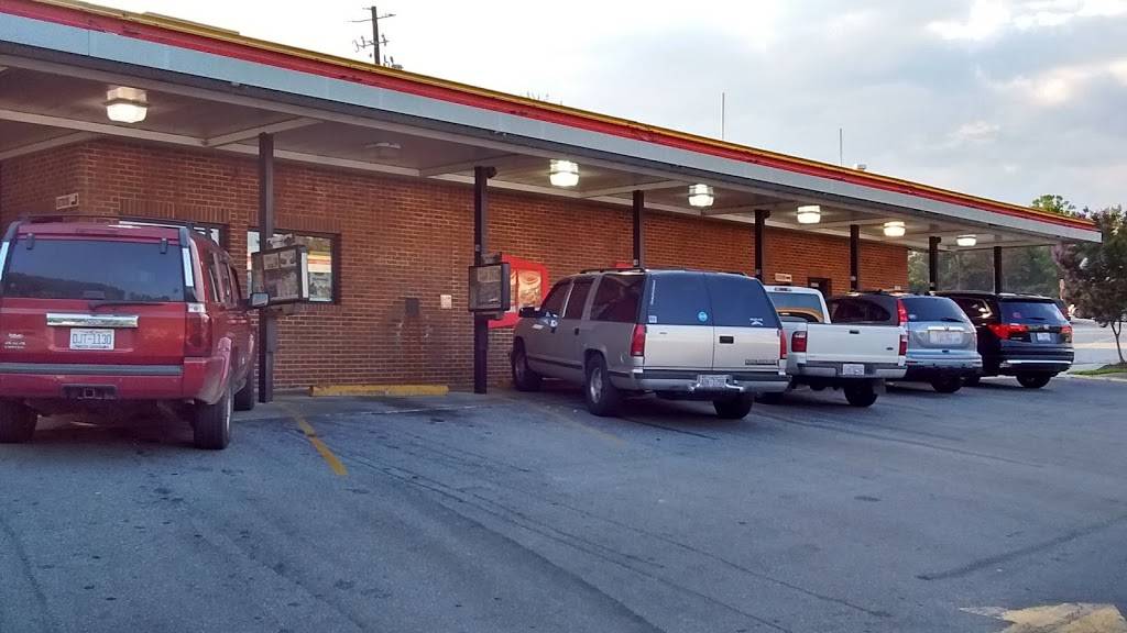 Sonic Drive-In | restaurant | 72 New Clyde Hwy, Canton, NC 28716, USA | 8286485850 OR +1 828-648-5850