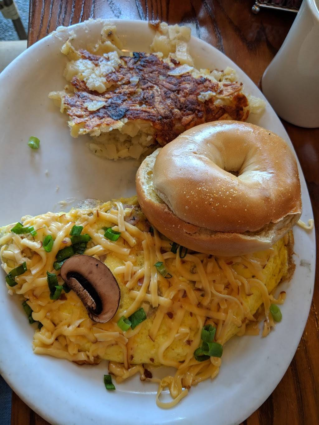 Stacks | restaurant | 600 Santa Cruz Ave, Menlo Park, CA 94025, USA | 6508380066 OR +1 650-838-0066