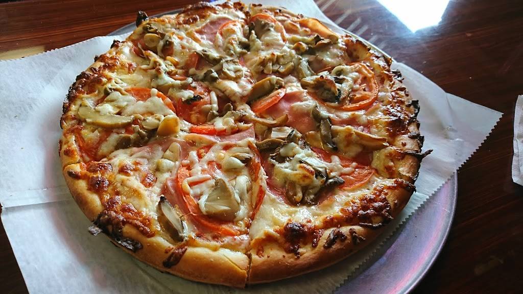 Riverside Pizza & Seafoods | restaurant | 305 River St, Cambridge, MA 02139, USA | 6173548800 OR +1 617-354-8800