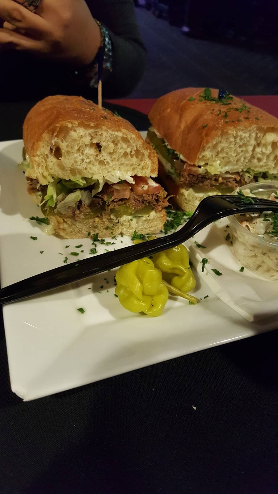 B.B. Saara | restaurant | 15928 Ventura Blvd, Encino, CA 91436, USA | 8187893778 OR +1 818-789-3778