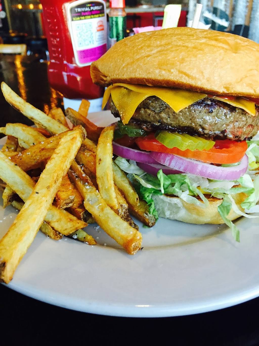 Magnolia Motor Lounge | restaurant | 3005 Morton St, Fort Worth, TX 76107, USA | 8173323344 OR +1 817-332-3344