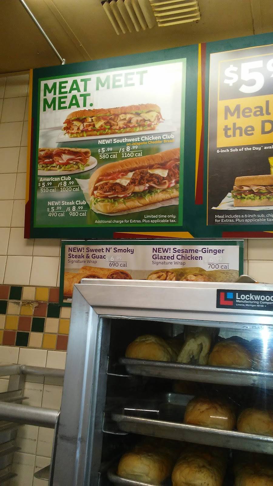 Subway Restaurants | restaurant | 1813 S Mooney Blvd, Visalia, CA 93277, USA | 5597397547 OR +1 559-739-7547