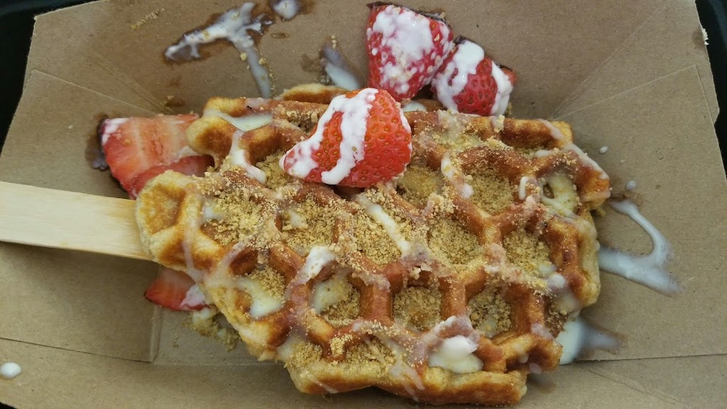 Wingman Kitchen | restaurant | 4117 Pennsylvania Ave, Kansas City, MO 64111, USA | 8165694313 OR +1 816-569-4313