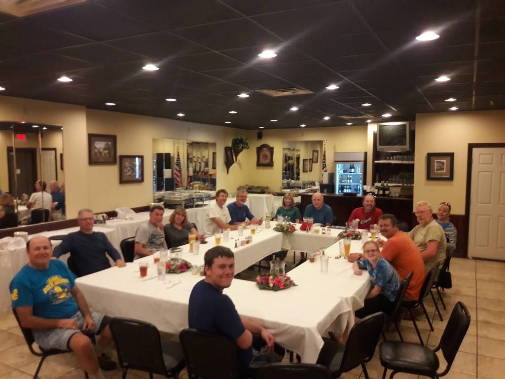 Amen Corner | restaurant | 20 W Main St SE, Girard, OH 44420, USA | 3305455694 OR +1 330-545-5694