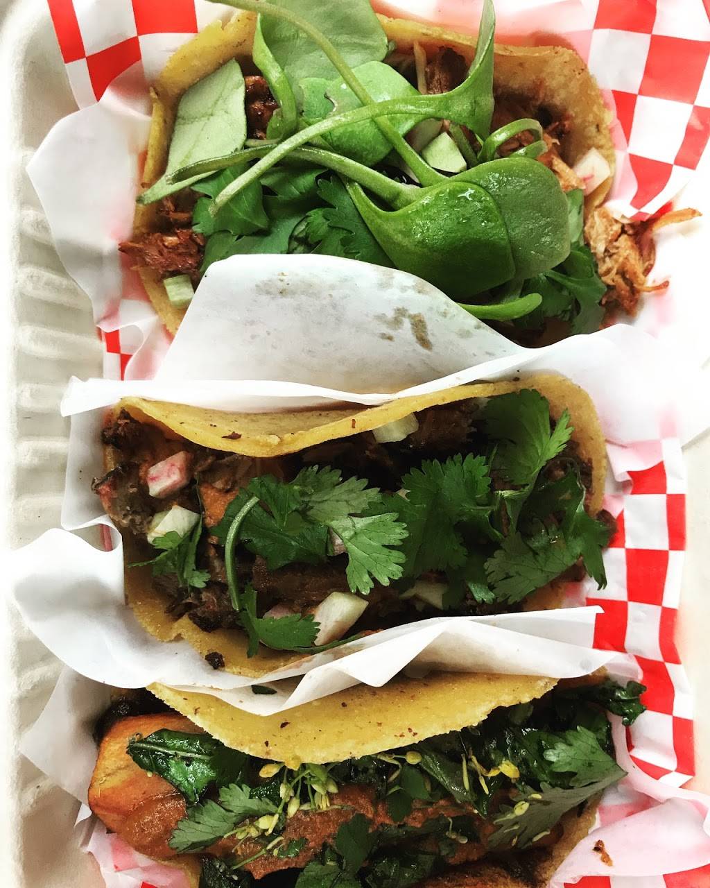 Trill Taqueria | restaurant | 2418 E 7th St, Austin, TX 78702, USA | 3375016336 OR +1 337-501-6336