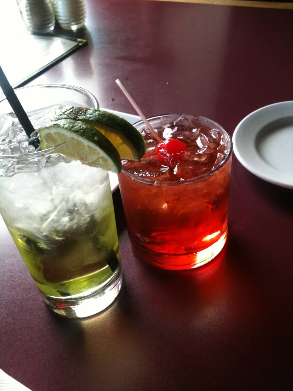 3 Sons Italian Restaurant & Bar | restaurant | 14805 W 64th Ave, Arvada, CO 80007, USA | 3034554366 OR +1 303-455-4366