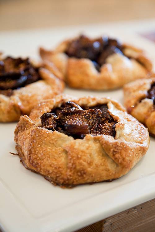 Tender Greens | restaurant | 201 Arizona Ave, Santa Monica, CA 90401, USA | 3105872777 OR +1 310-587-2777