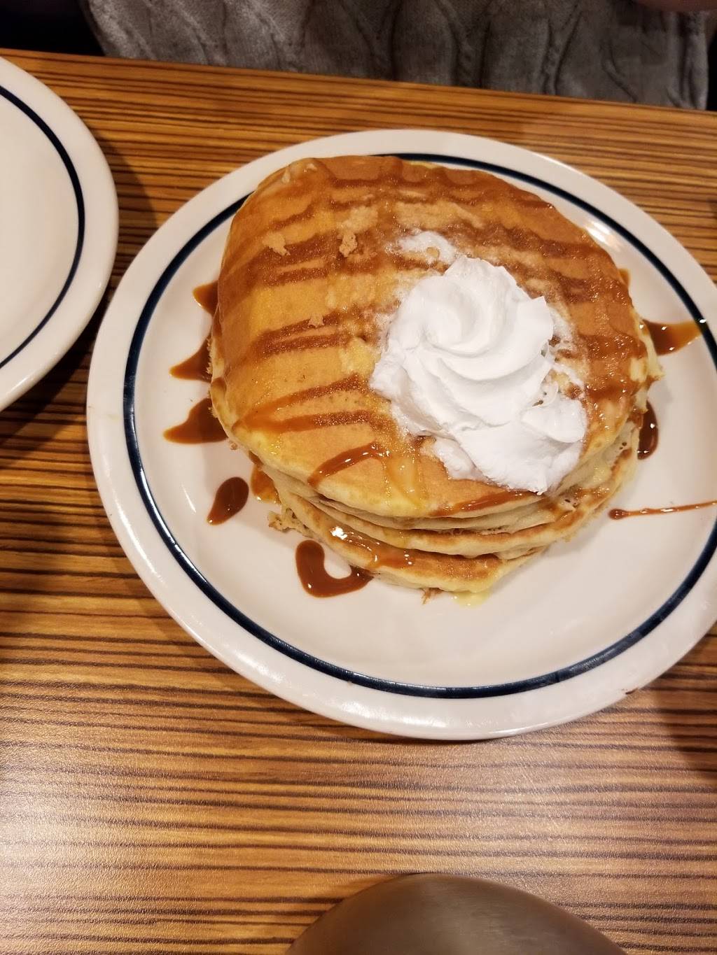 IHOP | restaurant | 1006 E E State St, Athens, OH 45701, USA | 7404479020 OR +1 740-447-9020