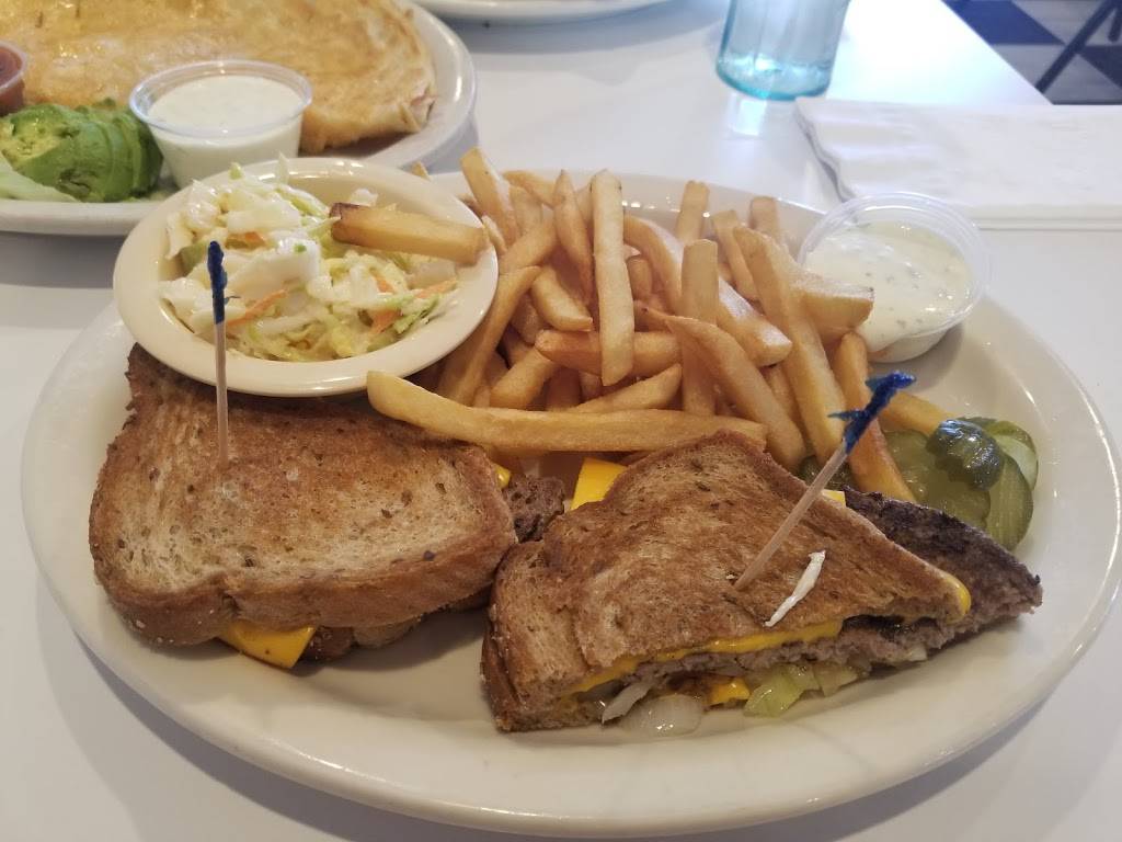 Jennys Family Restaurant | restaurant | 1675 N Perris Blvd # B, Perris, CA 92571, USA | 9516572945 OR +1 951-657-2945