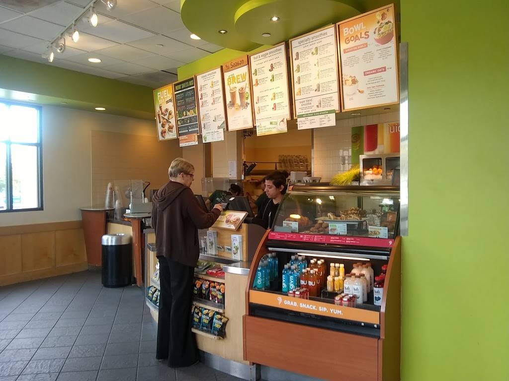 Jamba Juice The Grove | restaurant | 6348 College Grove Way #100, San Diego, CA 92115, USA | 6192291432 OR +1 619-229-1432