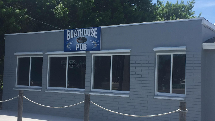 Boathouse Pub | restaurant | 5170 S, US-1, Grant-Valkaria, FL 32949, USA | 3218029291 OR +1 321-802-9291
