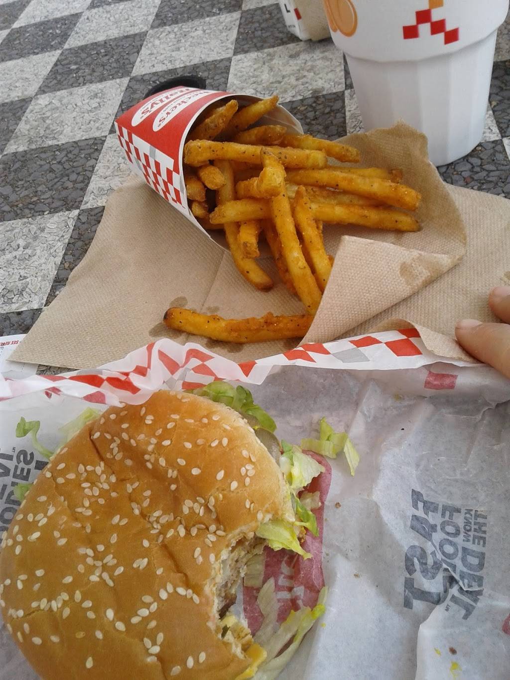 Checkers | restaurant | 6033 Fairburn Rd, Douglasville, GA 30134, USA | 7709479646 OR +1 770-947-9646