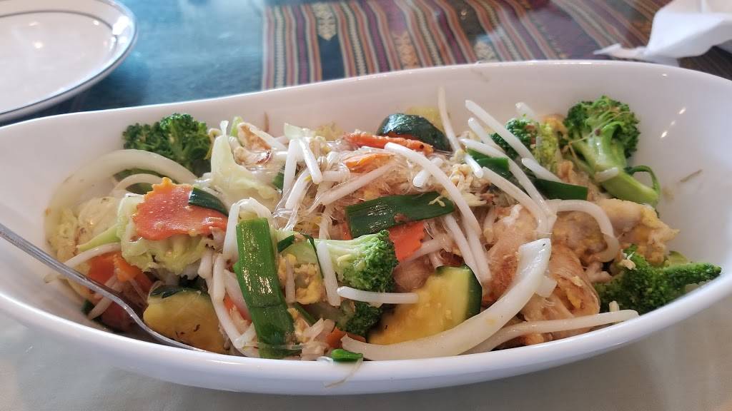 Thai Tangerine | restaurant | 12541 Harbor Blvd, Garden Grove, CA 92840, USA | 7145344490 OR +1 714-534-4490