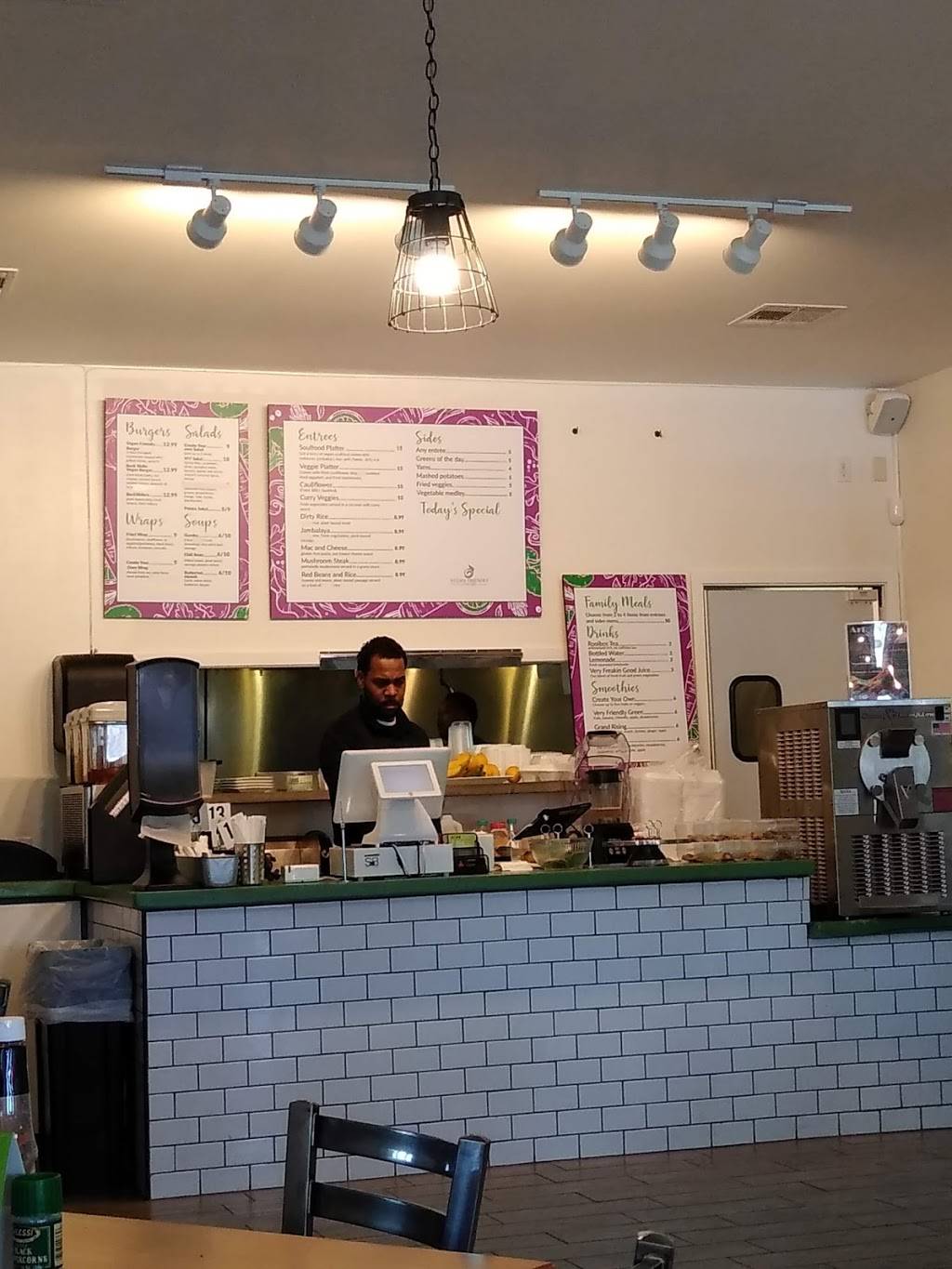 Vegan Friendly Foods | restaurant | 4608 Bennington Ave, Baton Rouge, LA 70808, USA | 2252468391 OR +1 225-246-8391